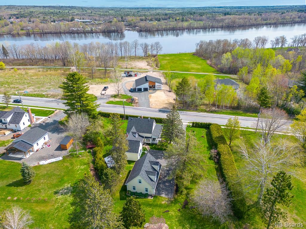 1586 Lincoln Road, Fredericton, New Brunswick, Canada