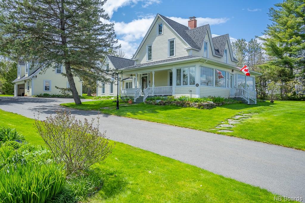 1586 Lincoln Road, Fredericton, New Brunswick, Canada