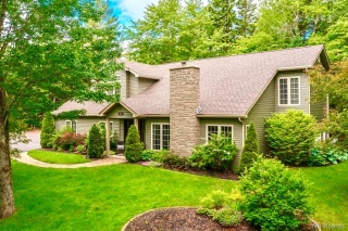 52 Saturn Crescent, Hanwell New Brunswick, Canada