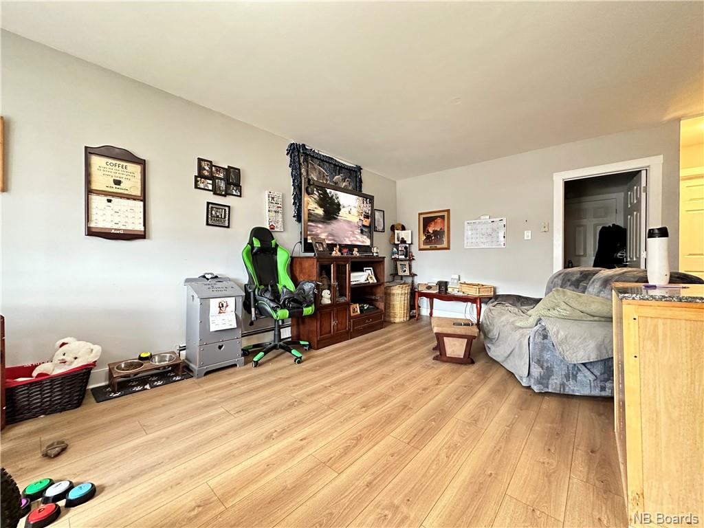 5 Murray Avenue, Fredericton, New Brunswick, Canada