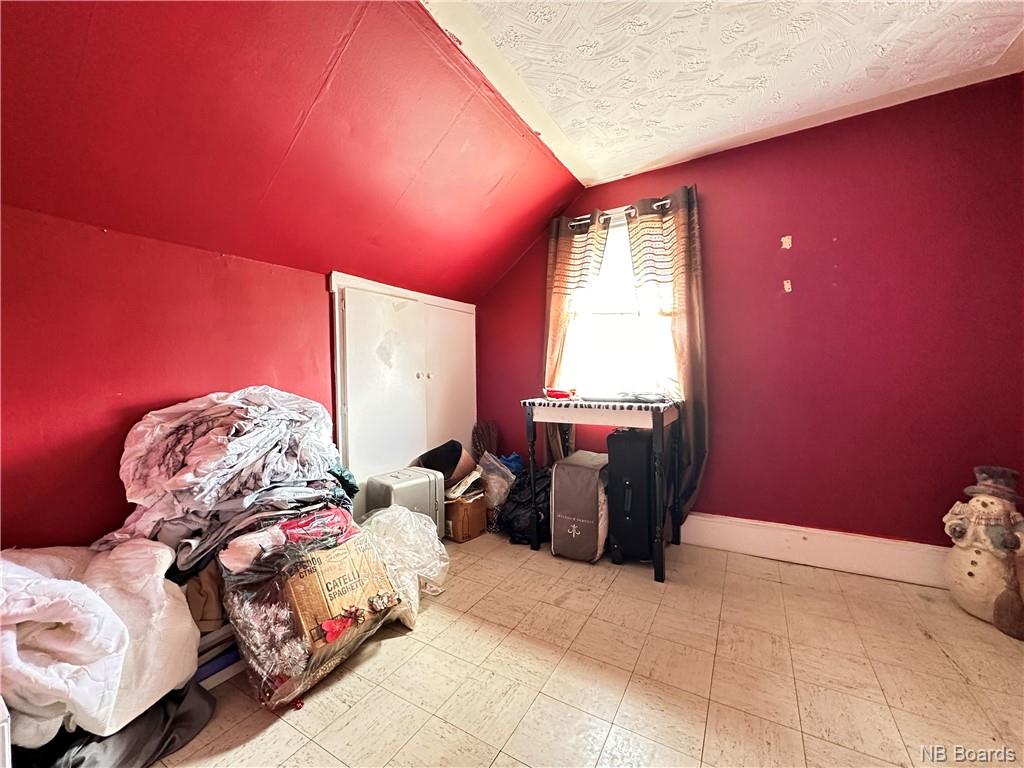 5 Murray Avenue, Fredericton, New Brunswick, Canada