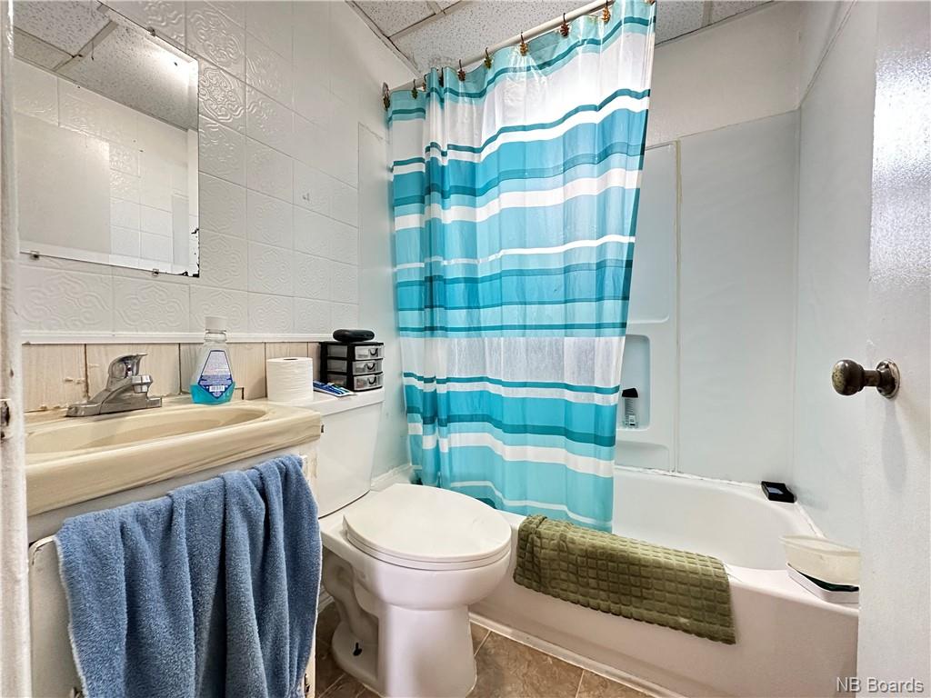 5 Murray Avenue, Fredericton, New Brunswick, Canada