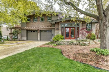 1582 Mills Street, Sarnia Ontario, Canada