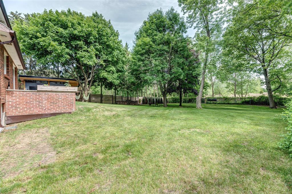 1371 LAKESHORE Road, Sarnia, Ontario, Canada photo 3