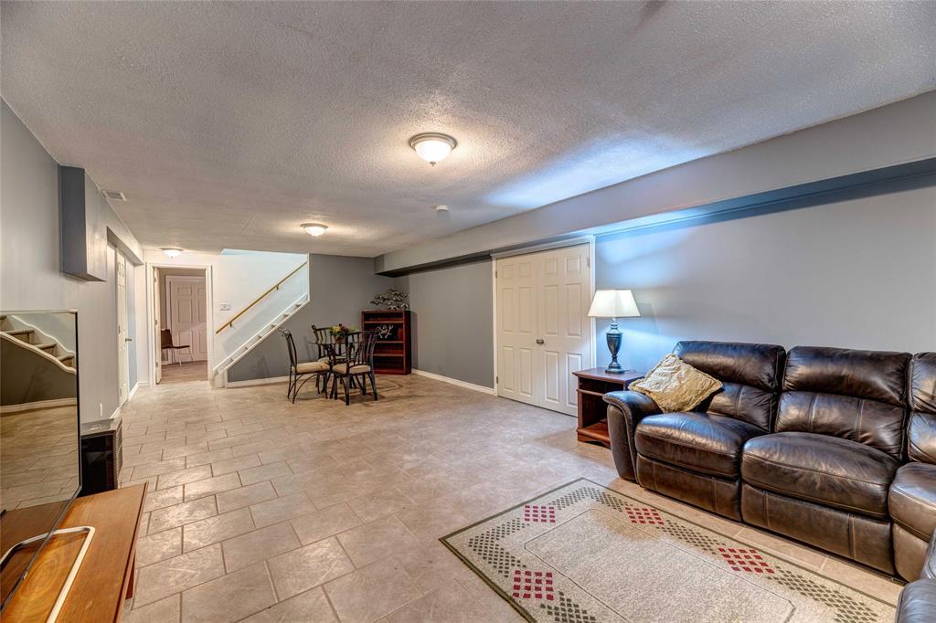 1371 LAKESHORE Road, Sarnia, Ontario, Canada photo 31