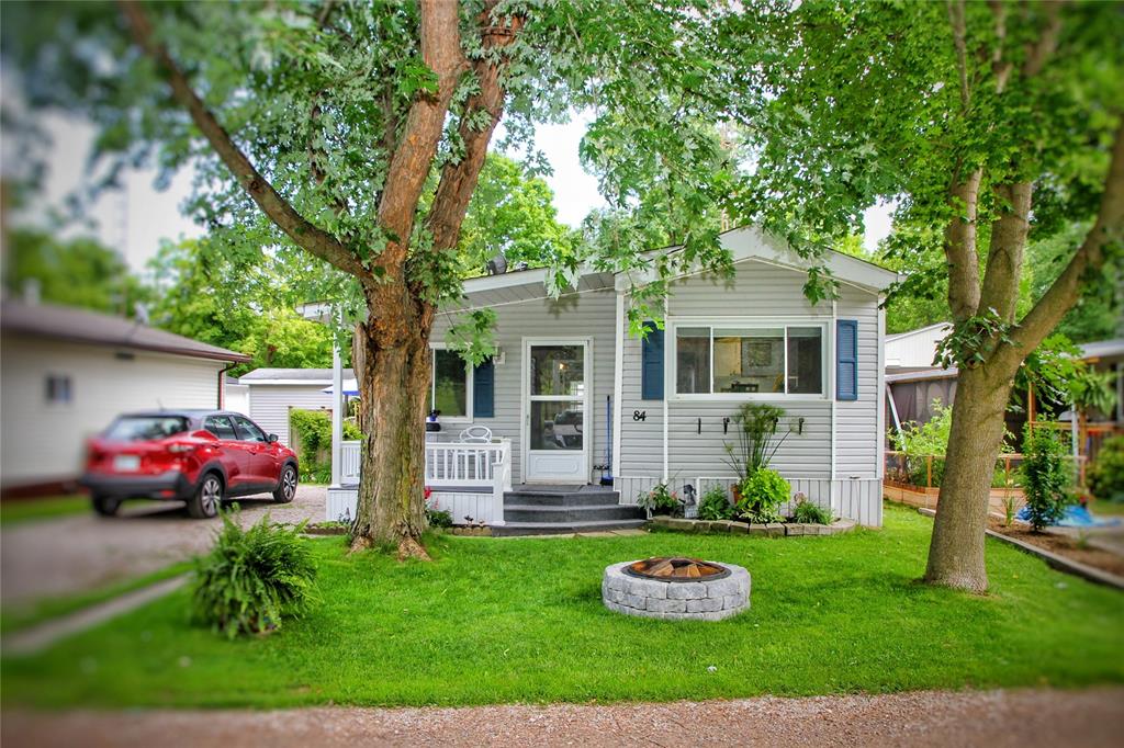 4895 Lakeshore Road Unit# A84, Plympton-wyoming Ontario, Canada