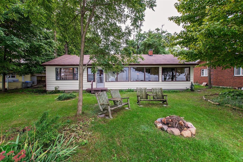 5410 OAK Avenue, Lambton Shores, Ontario, Canada