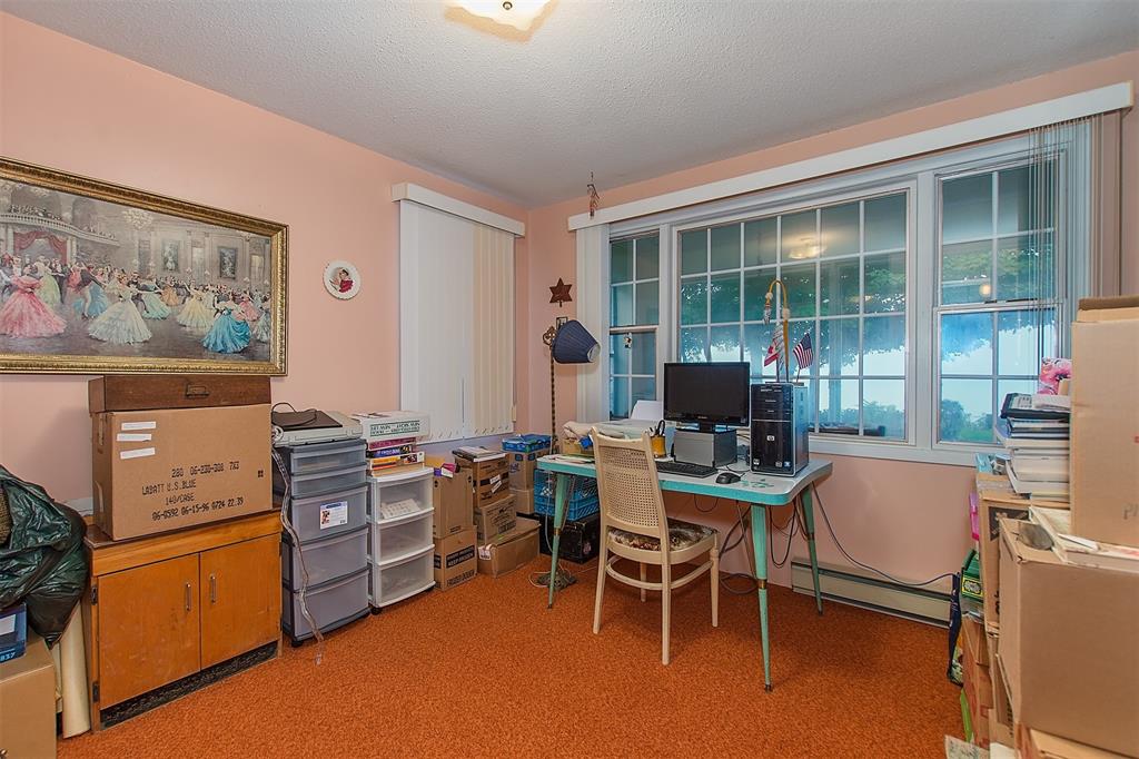 5410 OAK Avenue, Lambton Shores, Ontario, Canada