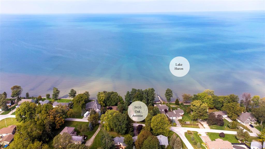 5410 OAK Avenue, Lambton Shores, Ontario, Canada