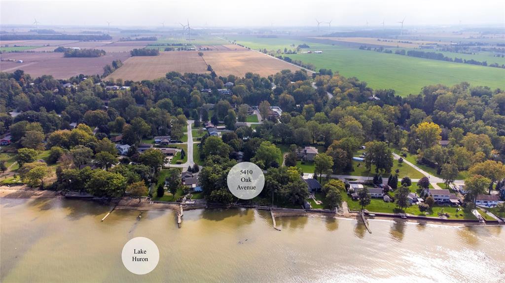 5410 OAK Avenue, Lambton Shores, Ontario, Canada