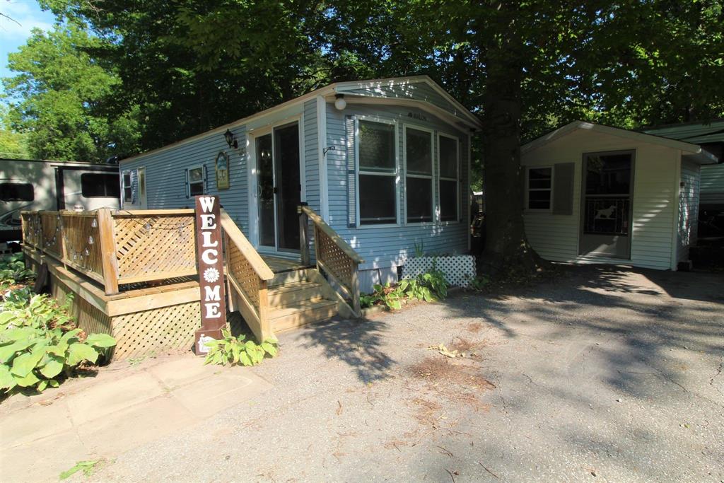 4895 LAKESHORE Road Unit# A39, Plympton-Wyoming, Ontario, Canada