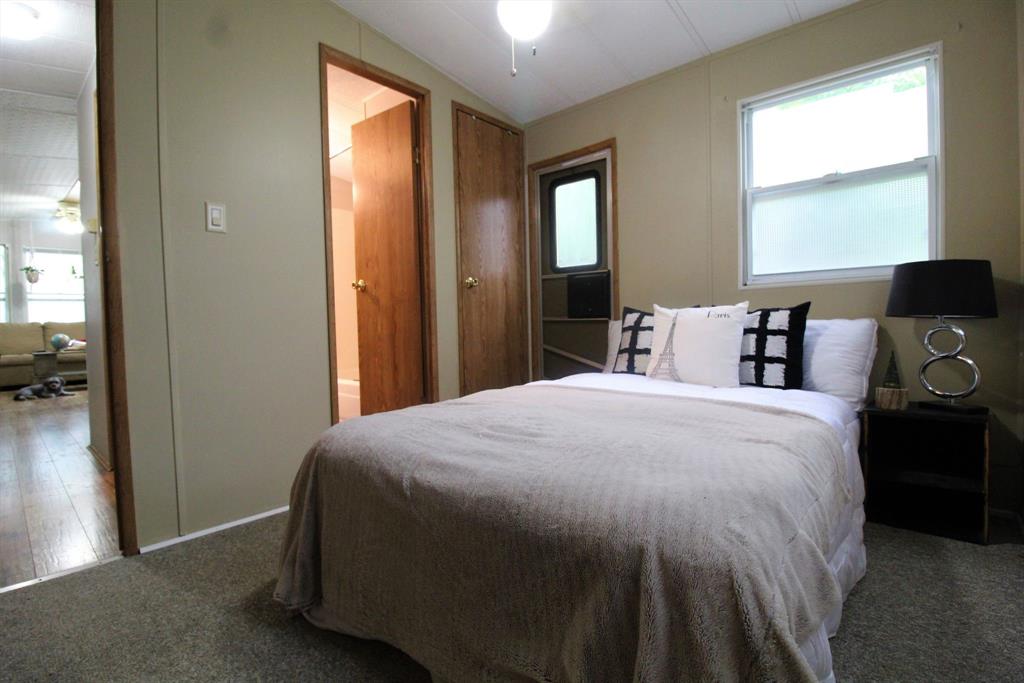 4895 LAKESHORE Road Unit# A39, Plympton-Wyoming, Ontario, Canada