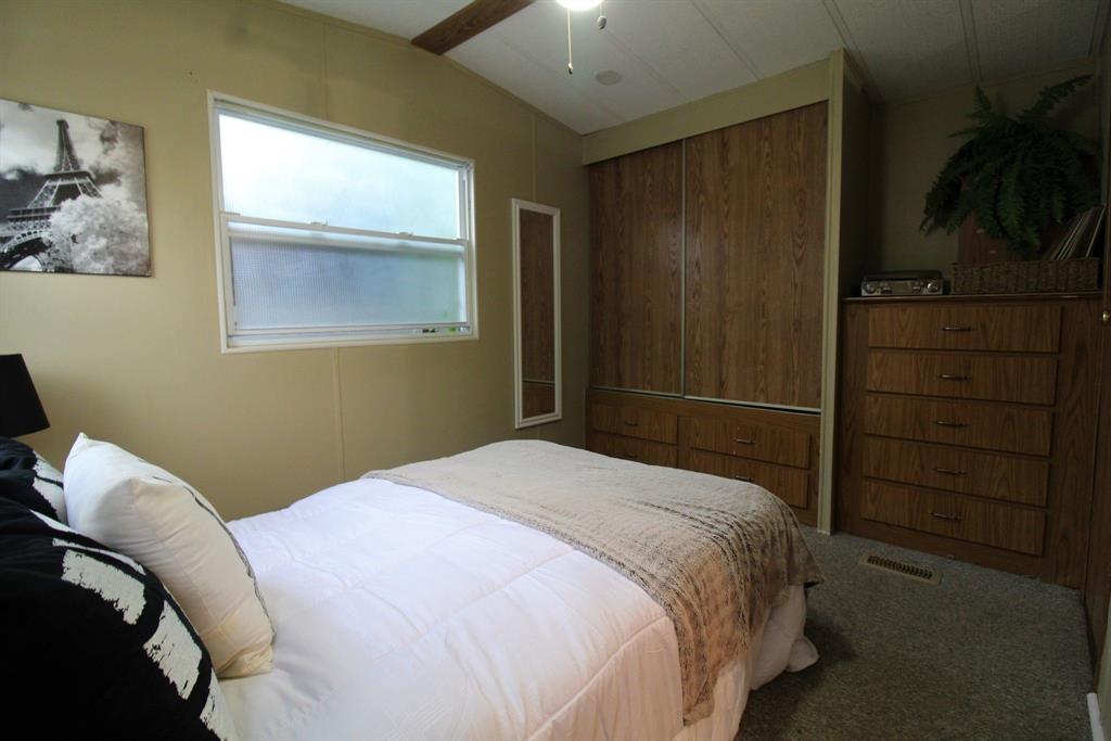 4895 LAKESHORE Road Unit# A39, Plympton-Wyoming, Ontario, Canada