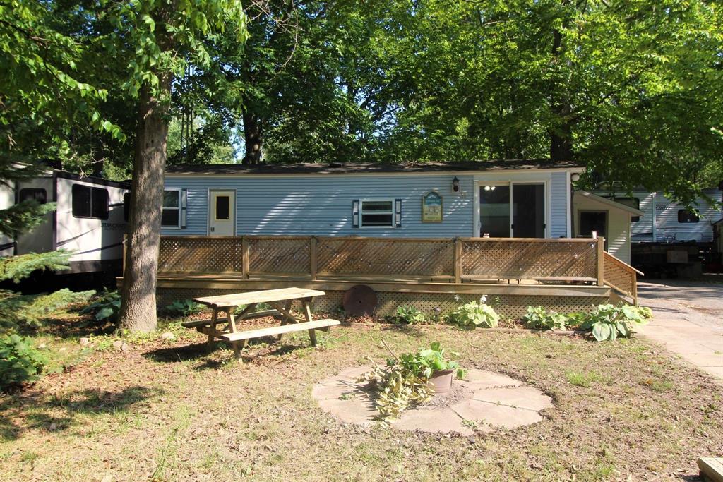 4895 LAKESHORE Road Unit# A39, Plympton-Wyoming, Ontario, Canada