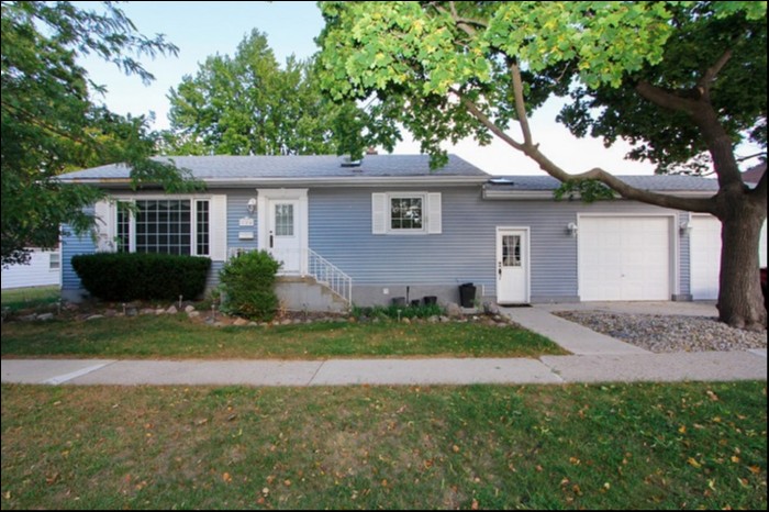 124 Gordon St, Sarnia, Ontario, Canada