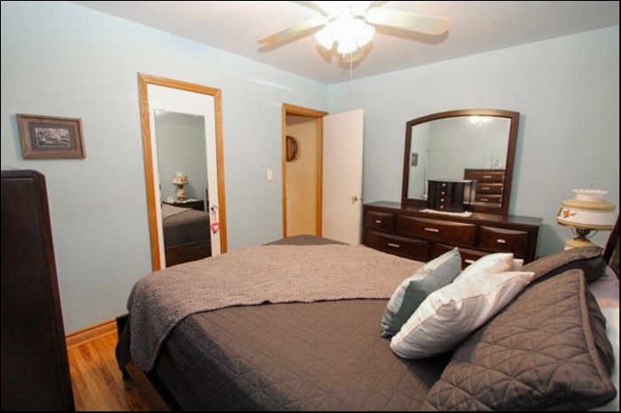 124 Gordon St, Sarnia, Ontario, Canada