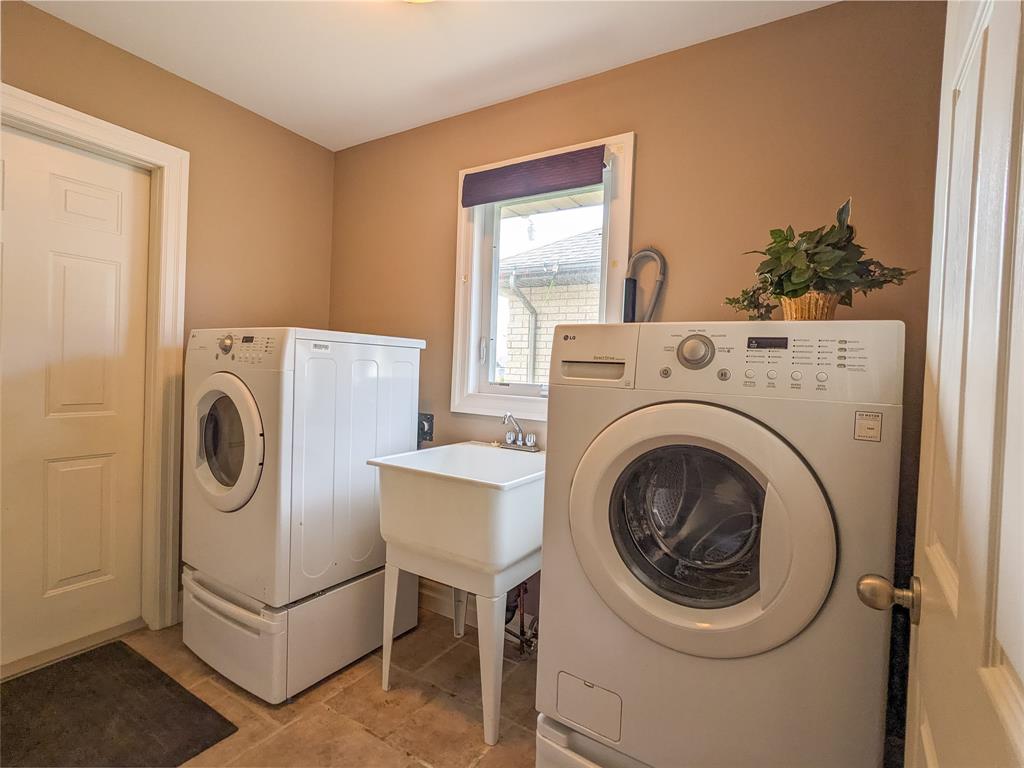1446 DAVID BOLDUC Street, Sarnia, Ontario, Canada