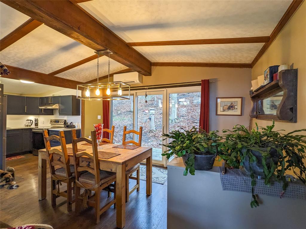 5459 LAKE VALLEY GROVE Road, Lambton Shores, Ontario, Canada