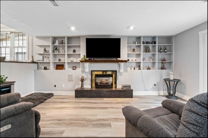 219 Oslo Cres, Sarnia, Ontario, Canada