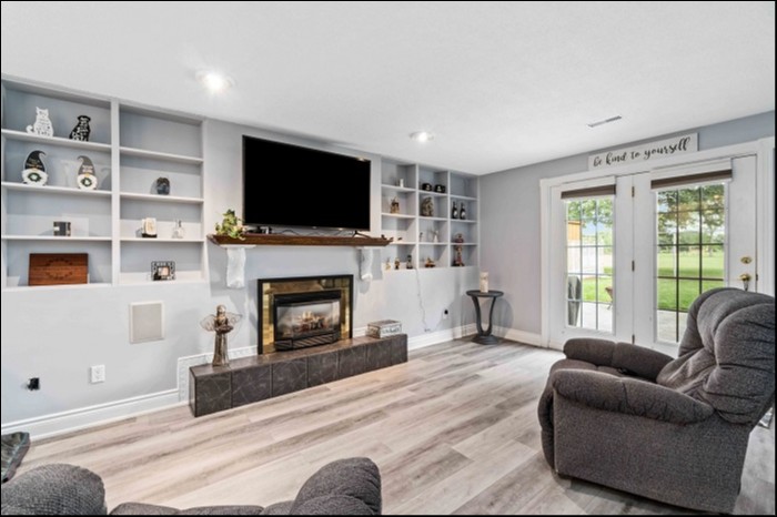 219 Oslo Cres, Sarnia, Ontario, Canada