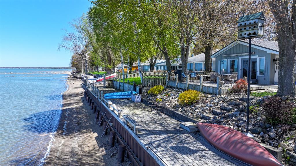5322 BROADVIEW Avenue, Lambton Shores, Ontario, Canada photo 12