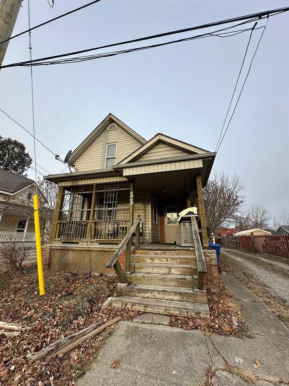 33 Richmond Street, Chatham, Ontario, Canada photo 2