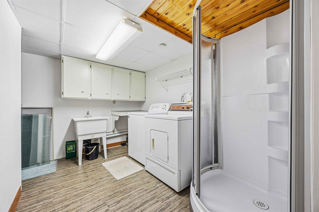 1910 KENWICK Street, Sarnia, Ontario, Canada photo 39