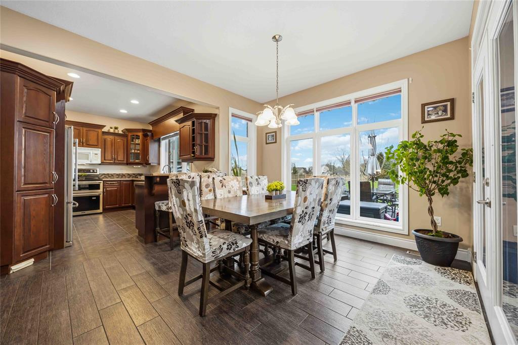 589 ST CLAIR Parkway, St. Clair, Ontario, Canada photo 6