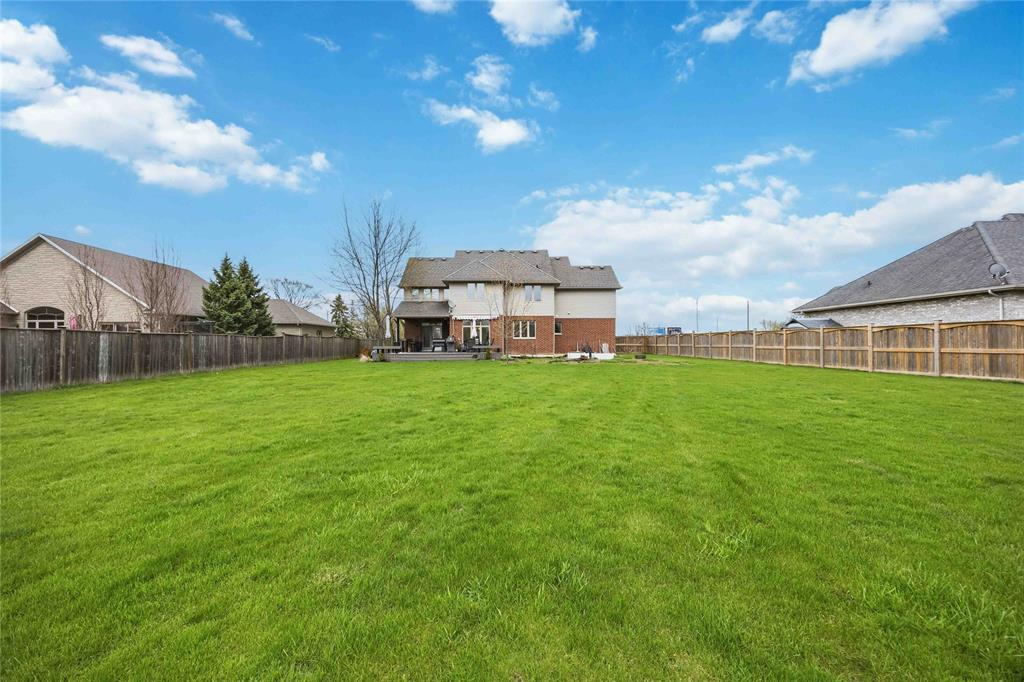 589 ST CLAIR Parkway, St. Clair, Ontario, Canada photo 34
