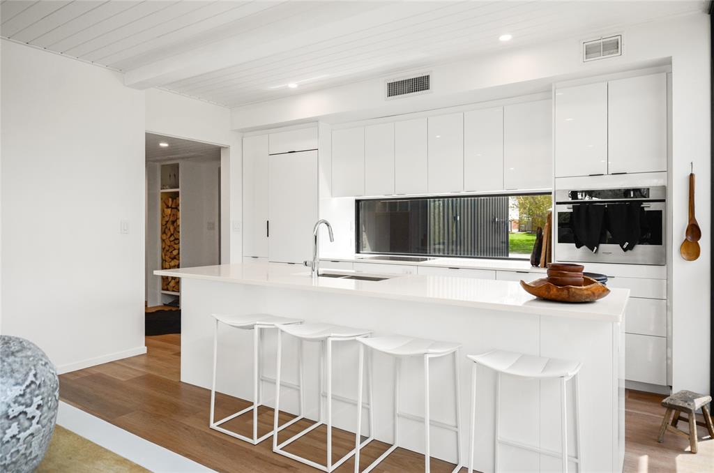 10 EUREKA Street, Lambton Shores, Ontario, Canada photo 9