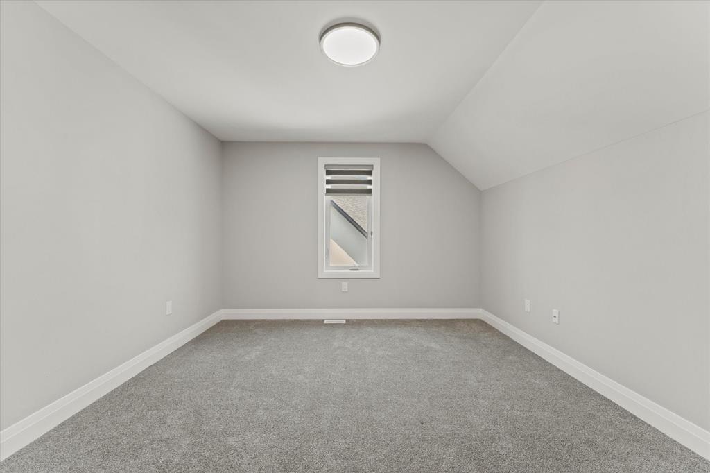 79 Noble Court photo 28