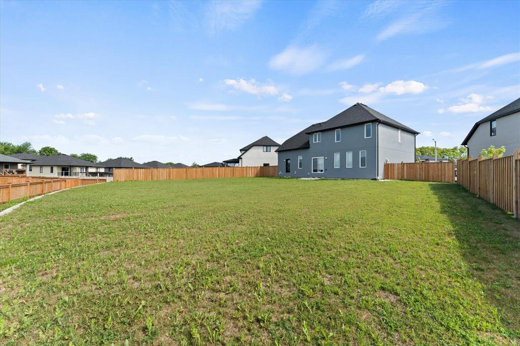 79 Noble Court photo 36