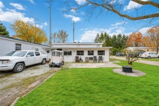 4895 LAKESHORE Road Unit# A81, Plympton-Wyoming Ontario, Canada