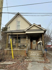 33 Richmond Street, Chatham Ontario, Canada