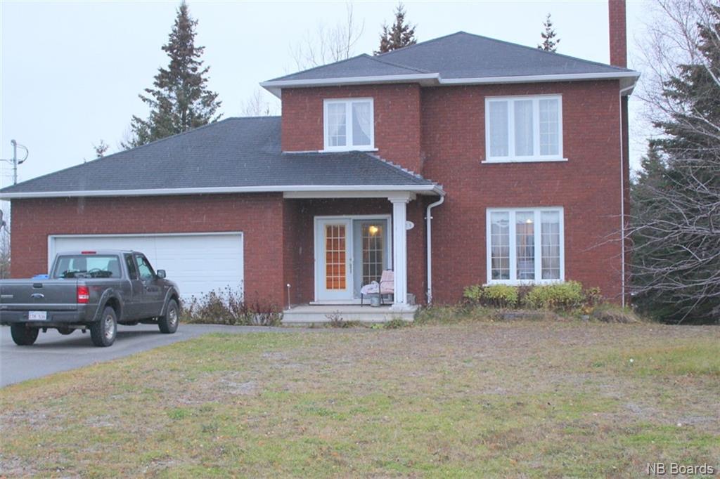 521 Rue Epinette, Caraquet New Brunswick, Canada