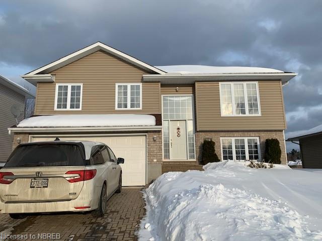 114 KILBY Lane, Callander Ontario, Canada