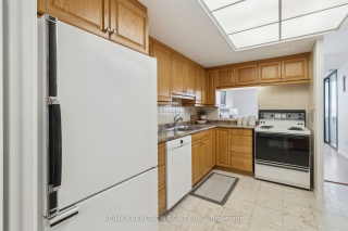 2350 Bridletowne Circ, Toronto Ontario