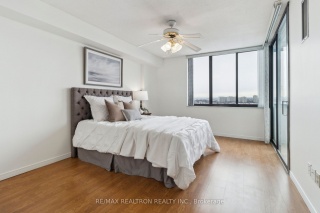 2350 Bridletowne Circ, Toronto Ontario