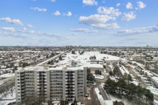 2350 Bridletowne Circ, Toronto Ontario