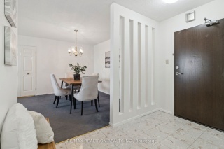 2350 Bridletowne Circ, Toronto Ontario