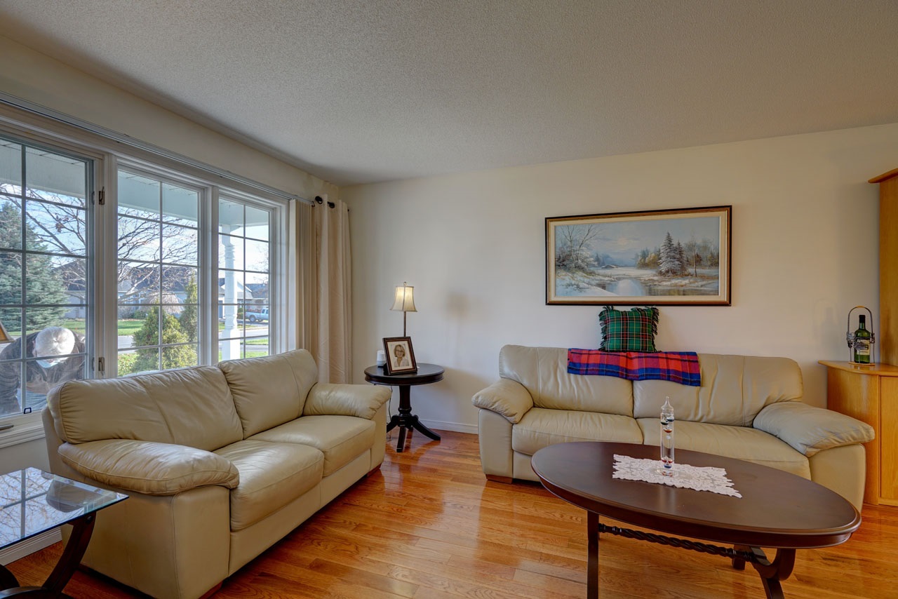 33 Abbey Dawn Drive, Bath Ontario, Canada