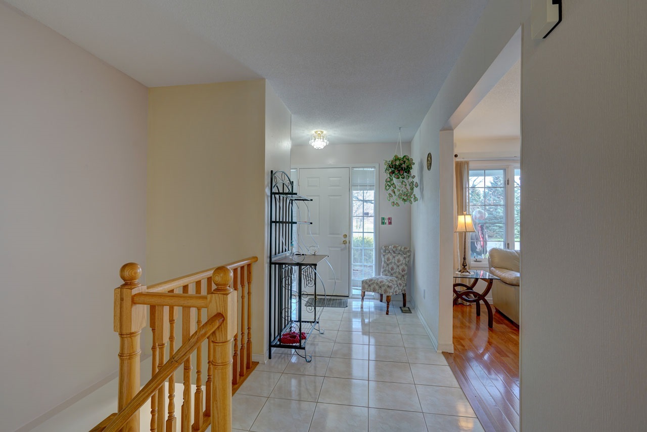 33 Abbey Dawn Drive, Bath Ontario, Canada