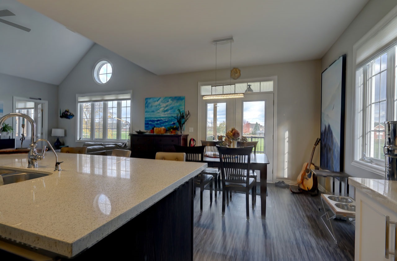 121 Country Club Drive, Bath Ontario, Canada