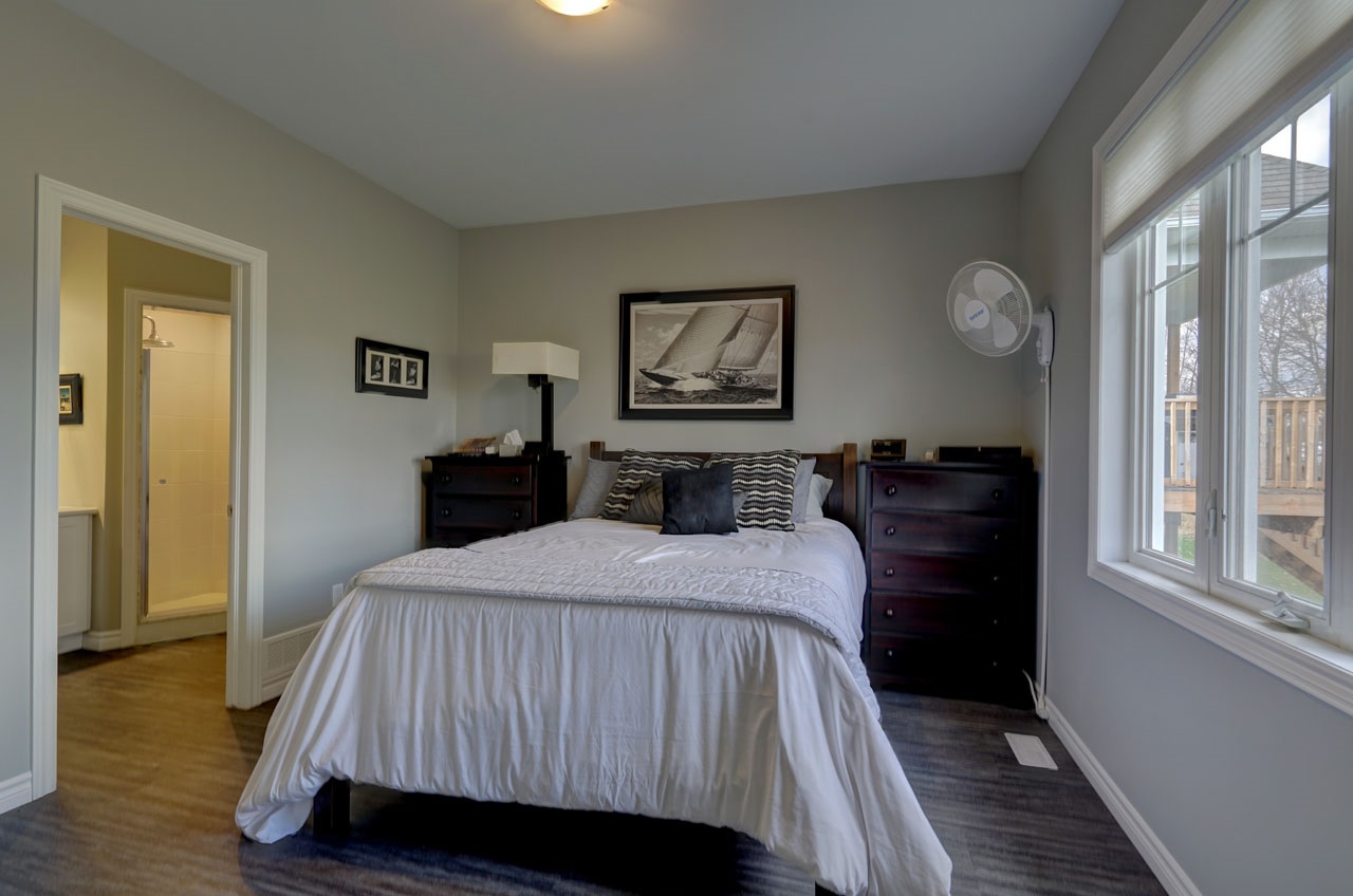 121 Country Club Drive, Bath Ontario, Canada