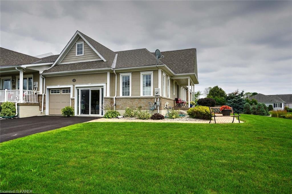 100 BRITANNIA Crescent, Bath, Ontario, Canada