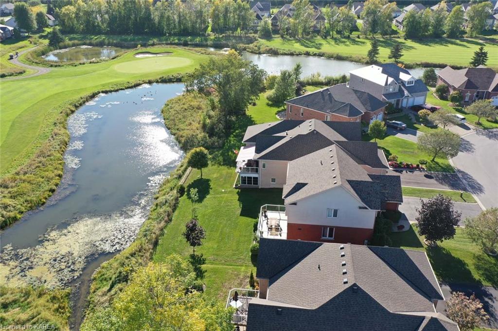 32 GLENORA Drive, Bath, Ontario, Canada