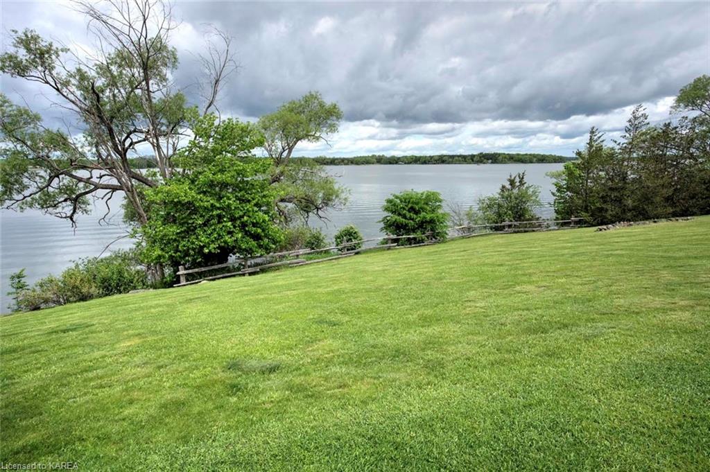 735 SOUTH SHORE Road, Napanee, Ontario, Canada