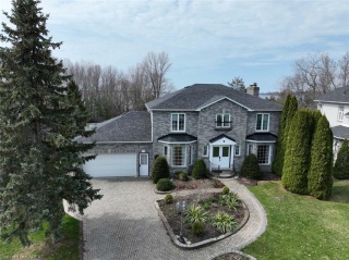 39 BAYSHORE Drive, Bath Ontario, Canada