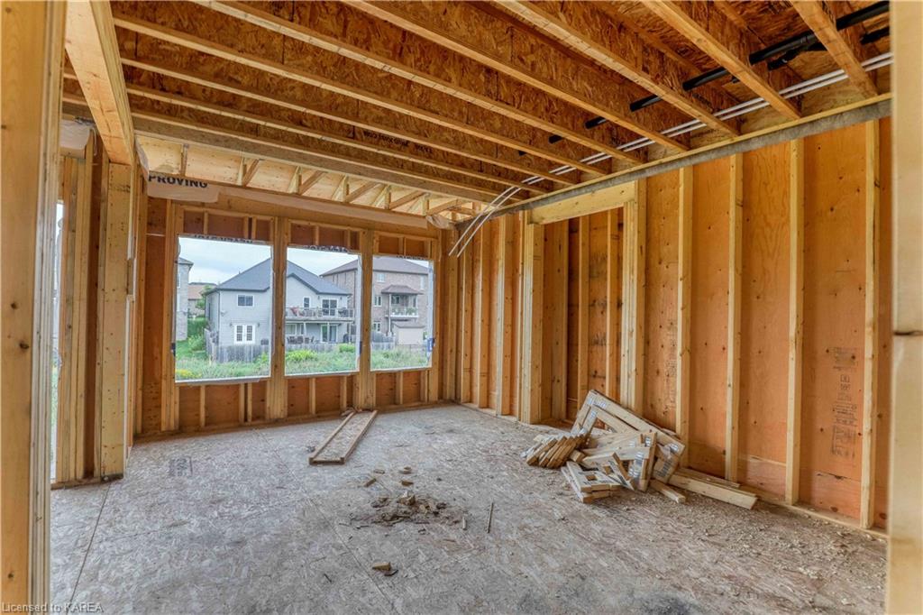 1516 BERKSHIRE Drive, Kingston, Ontario, Canada