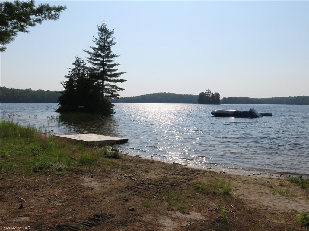 2 WILSON Lake, Loring Ontario, Canada